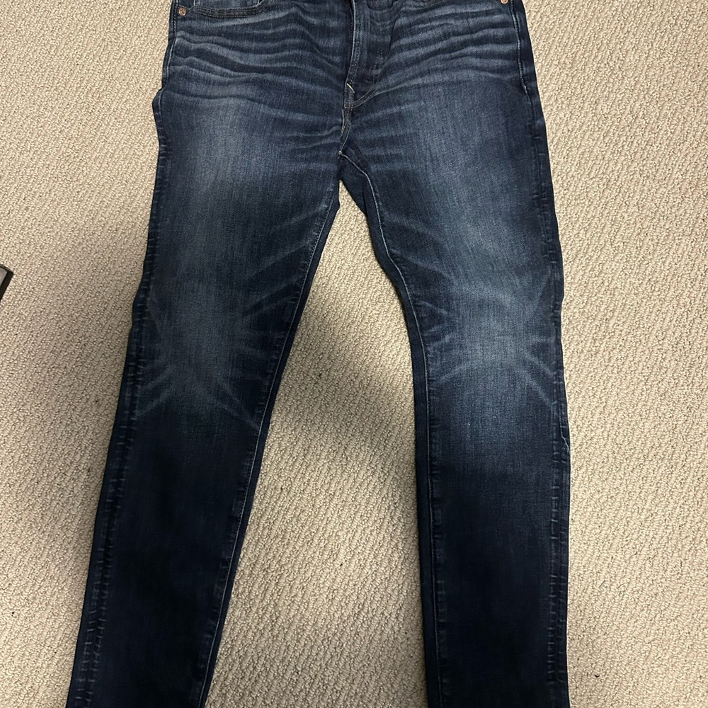 Men's Dark Wash Jeans